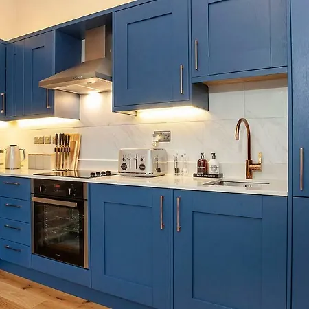 Bootham Luxury With Free Parking Apartment