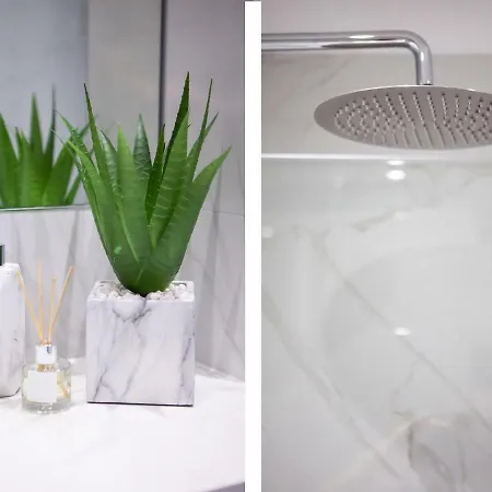 Bootham Luxury With Free Parking Apartment