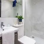 Bootham Luxury With Free Parking 公寓 *